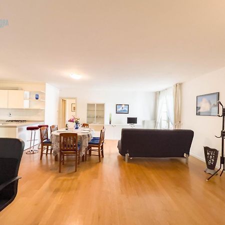 Cattedrale 5 Tirabora Short Rent Leilighet Trieste Eksteriør bilde