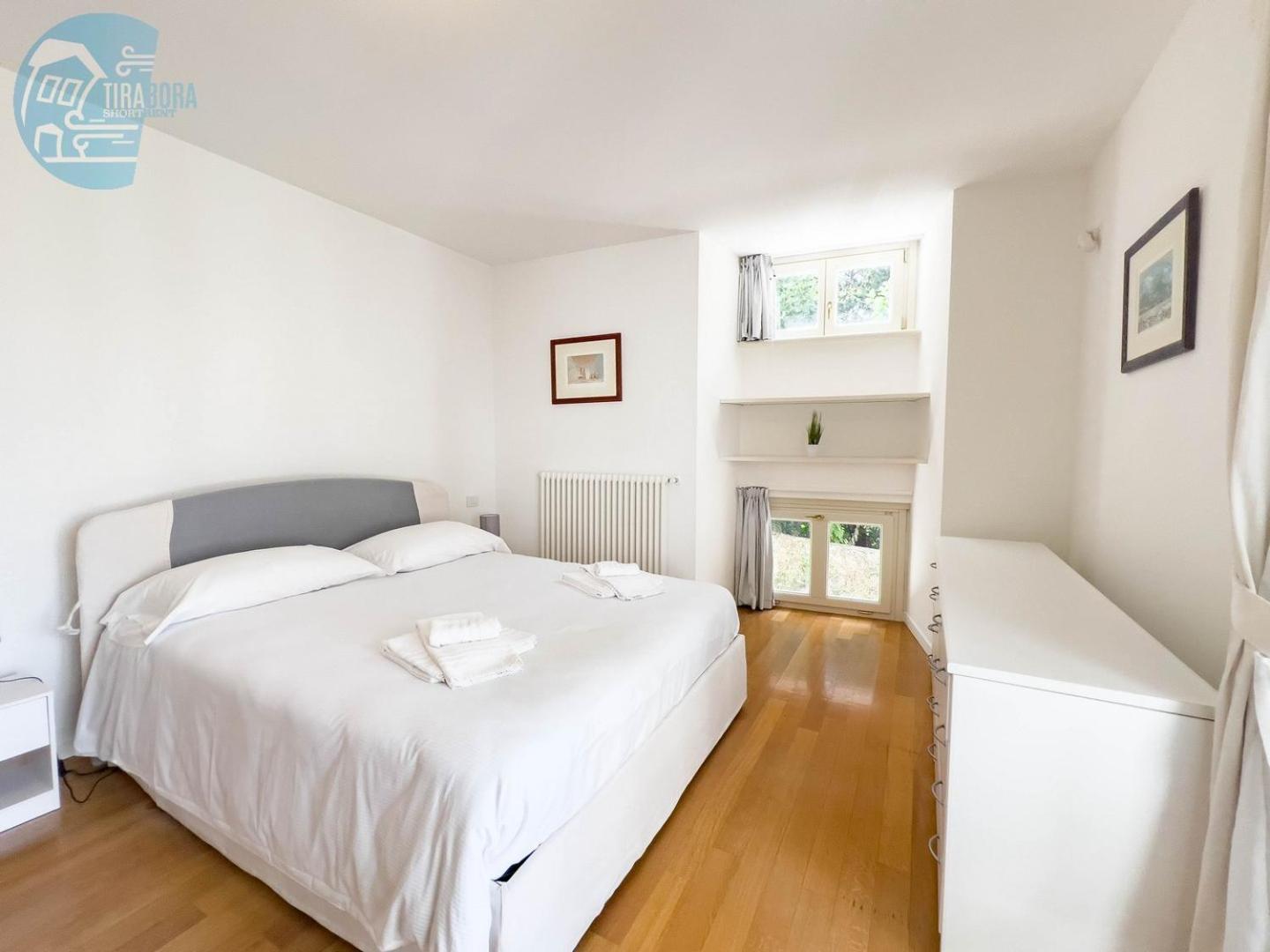 Cattedrale 5 Tirabora Short Rent Leilighet Trieste Eksteriør bilde