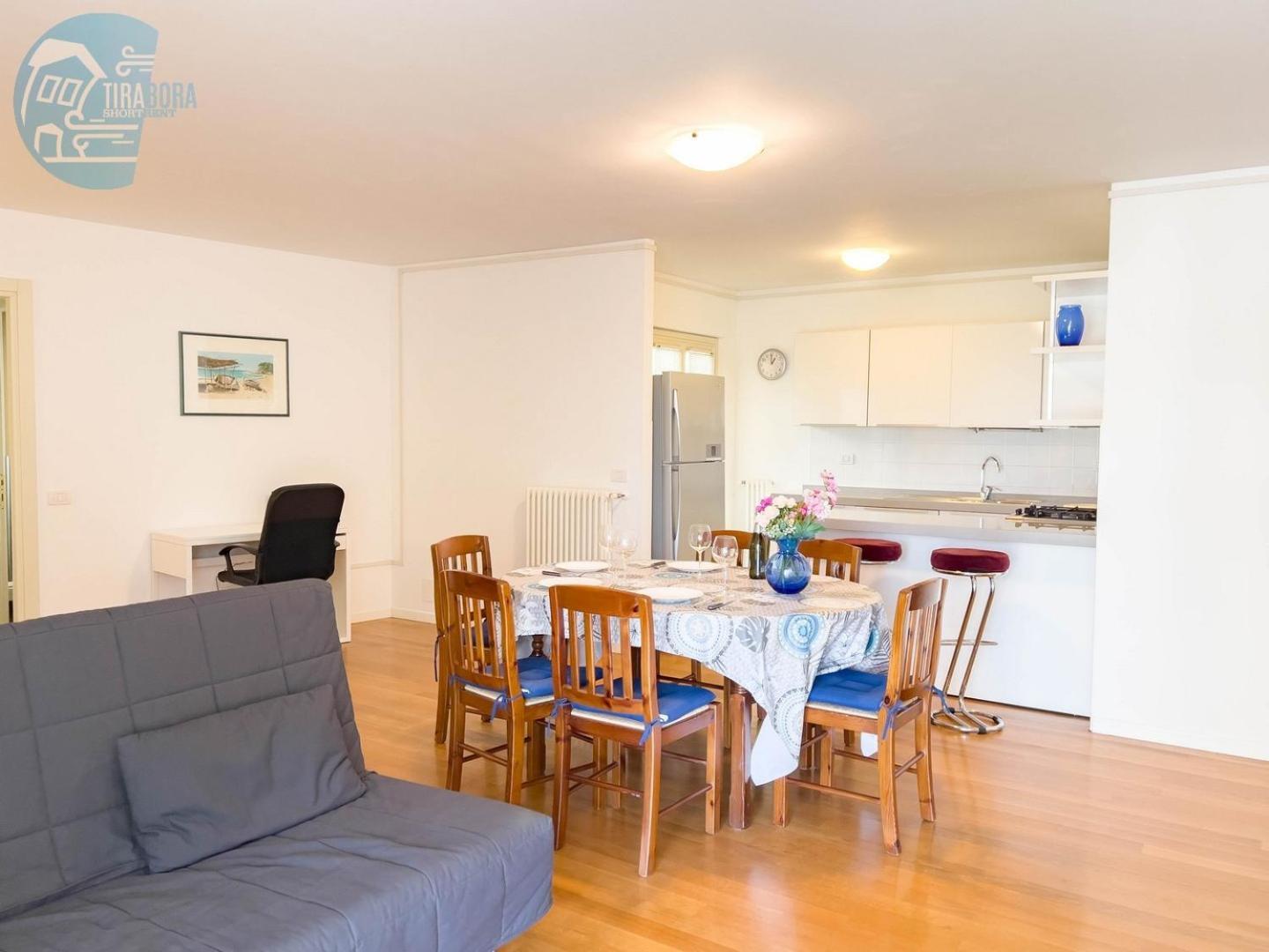 Cattedrale 5 Tirabora Short Rent Leilighet Trieste Eksteriør bilde