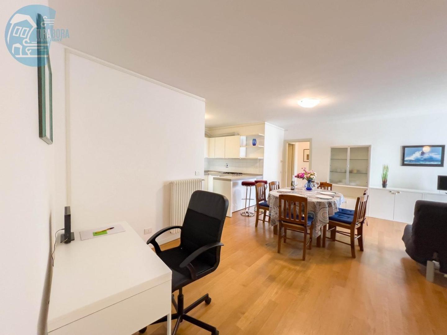 Cattedrale 5 Tirabora Short Rent Leilighet Trieste Eksteriør bilde