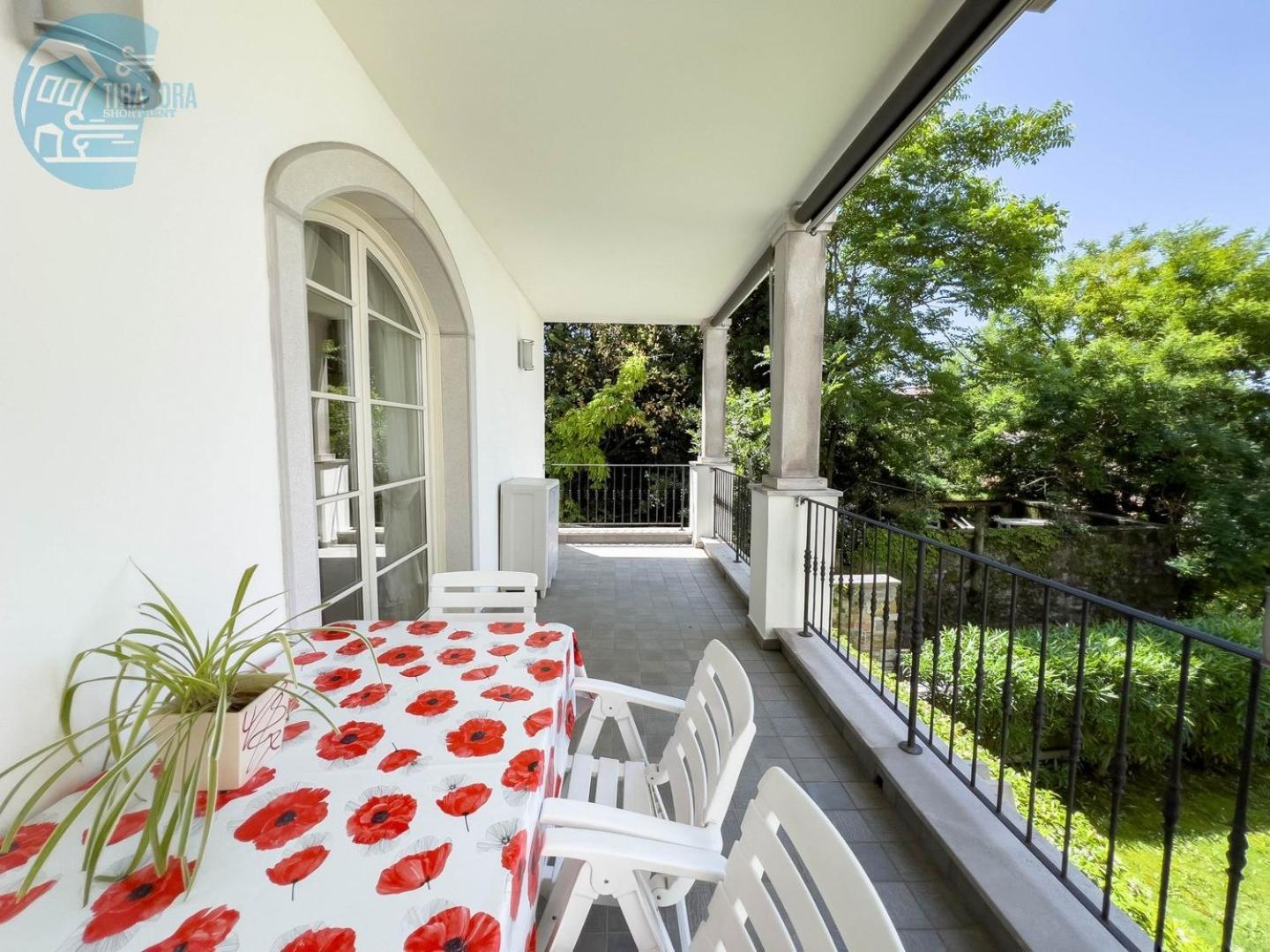 Cattedrale 5 Tirabora Short Rent Leilighet Trieste Eksteriør bilde