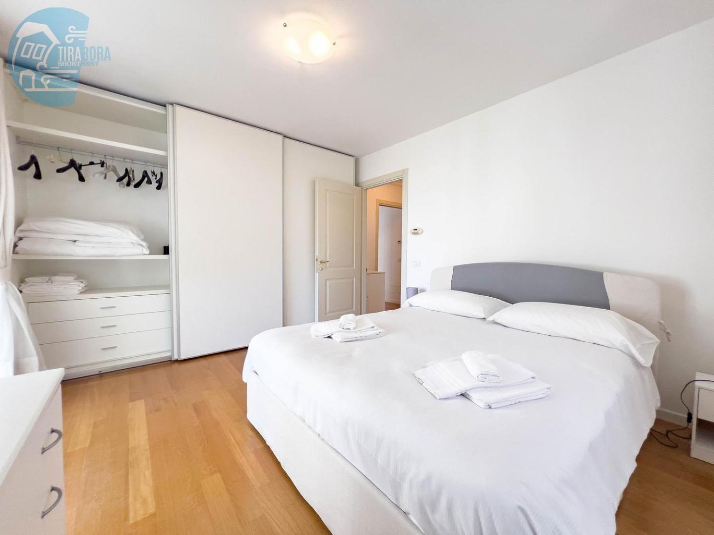 Cattedrale 5 Tirabora Short Rent Leilighet Trieste Eksteriør bilde