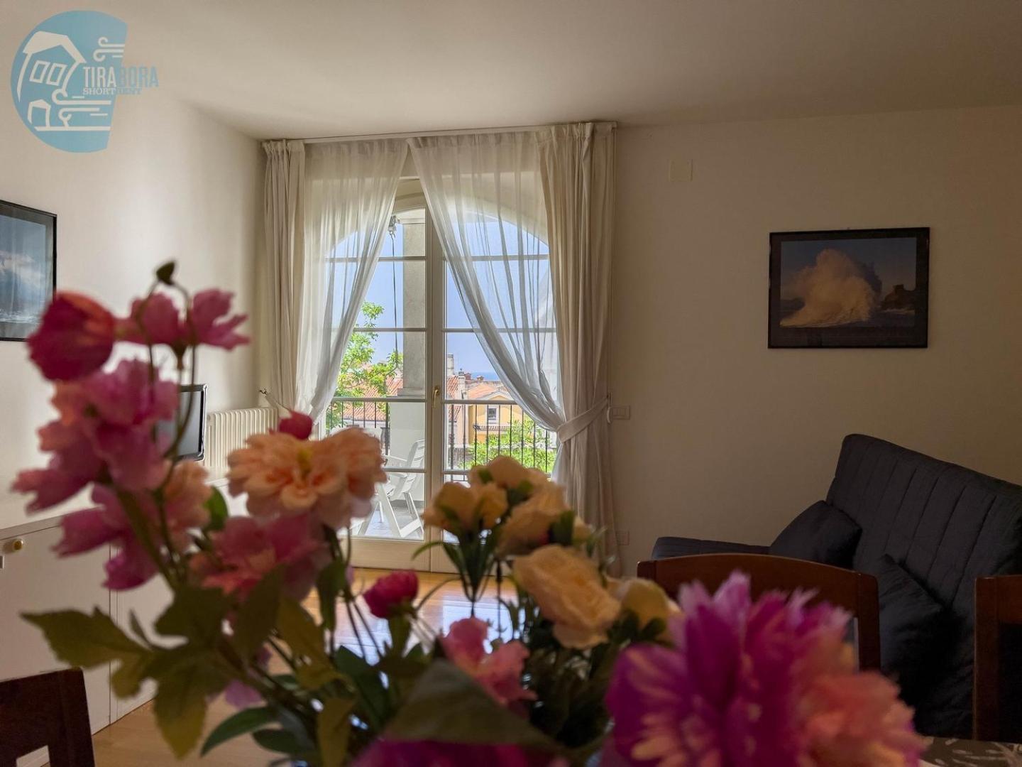 Cattedrale 5 Tirabora Short Rent Leilighet Trieste Eksteriør bilde